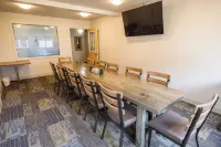 Sleep Suite Motel Hotels in Steinbach