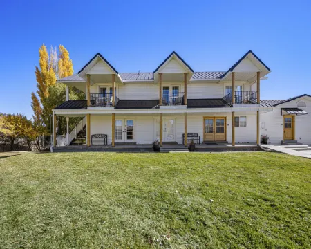 快樂小徑西 特洛匹克酒店