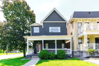 Jungle House Modern Lofts – Arena District & Short North Hotels near Greater Columbus Convention Center