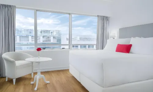 NH Collection Plaza Santiago