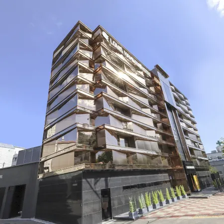 Busan Best Louis Hamilton Hotel Gijang Отели рядом с достопримечательностью «Храм Пэкдуса»