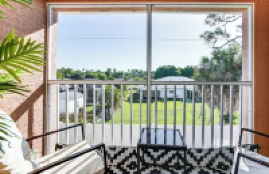 Golf Getaway: Cape Coral Condo 1 Mi to River!