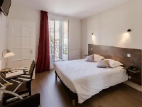 Logis Hotel - le Petit Bellon Hoteles en Senlis