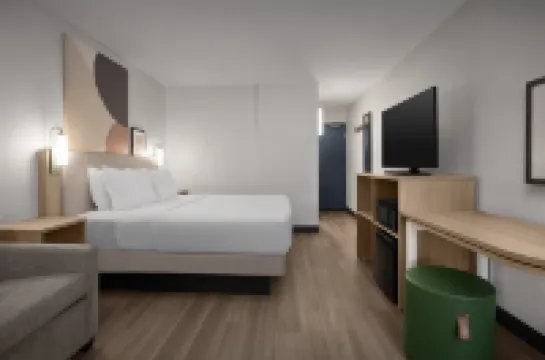 Spark by Hilton Denver East I 70