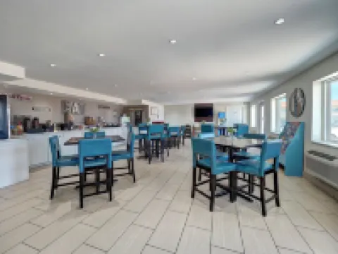 Ocean's Edge Hotel, Port Aransas,TX Hotels in Nueces County