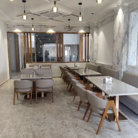 Hotel Premji by Shivalaya Darshanam