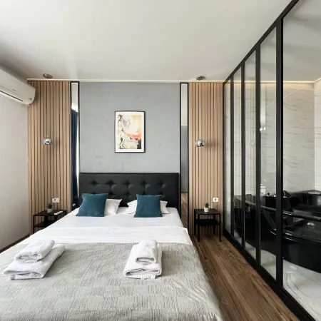 Marcel Apartments