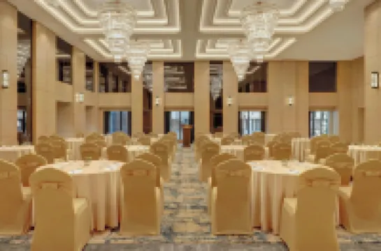 The Fern Residency Bengaluru, Seshadripuram, Series by Marriott Hotels near Krantivira Sangolli Rayanna-Railway Station