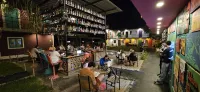 The Upcycled Hostel - bar