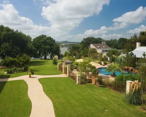 Inn on Lake Granbury Hotels in Hood County