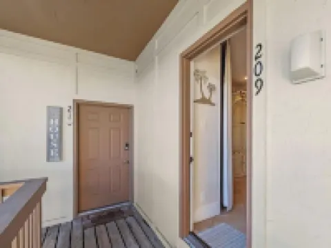 一卧室海灘泳池濱水划船帕爾馬威