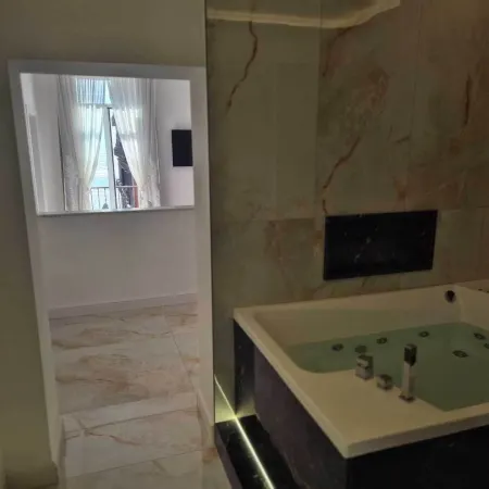 Arco Boutique Rooms