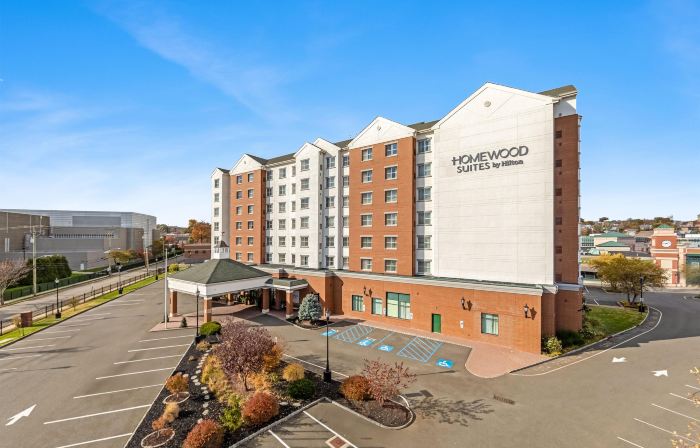 Best East Rutherford Hotels in 2026 (From $500) | Trip.com