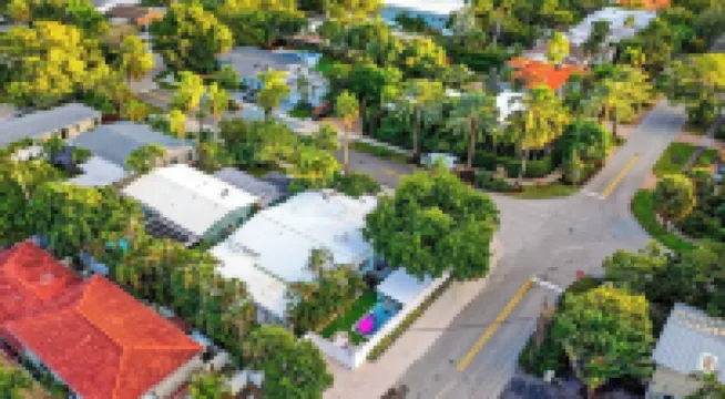 Swim Spa Retreat w/ Game Room, EV Charger, Near Las Olas Casa Pineapple Social by Avantstay