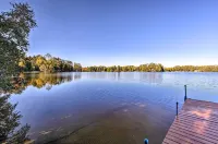 Elcho Escape w/ Private Dock on Post Lake! - 3 stjerner