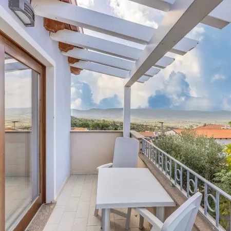 Air-Conditioned Penthouse with Terrace and Parking