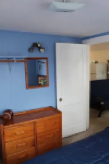 Dockside Lake Resort Hotels in Union Township