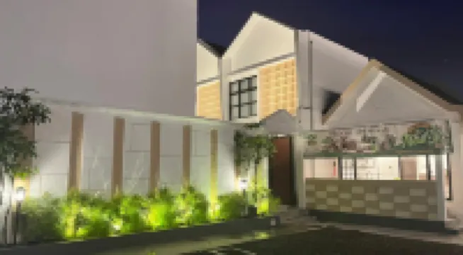 Lodjisvarga Villa Jogja