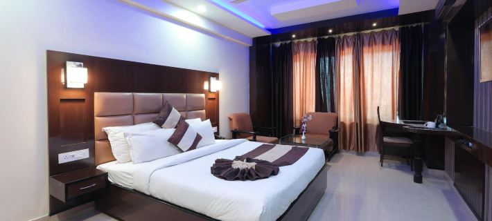 Crystal Ganga Heights 5 Min from Har Ki Pauri Hotels in Haridwar