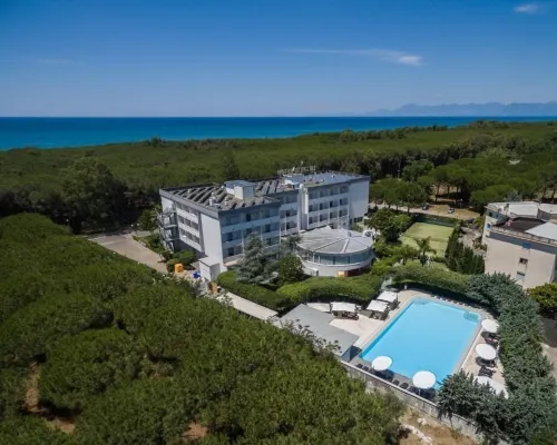 ホテル レ パルメ カパッチョ＝ペストゥムのホテル