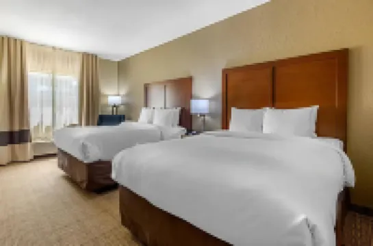 Comfort Inn & Suites