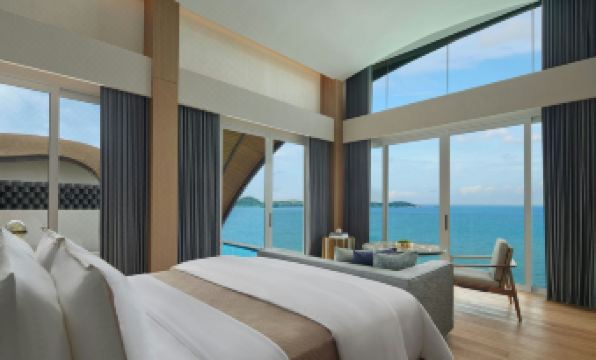 The Westin Nirup Island Resort & Spa