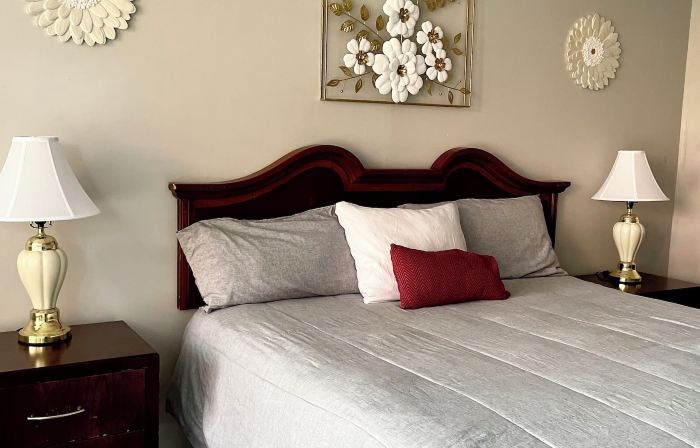 APM Inn and Suites