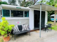 Mornington Peninsula Retro Caravans Hotels in Rye