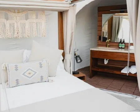 Campera Valle de Guadalupe Hoteles en Ensenada