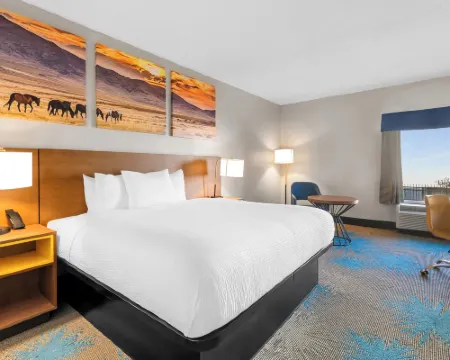 Days Inn & Suites by Wyndham Ridgeland Hotels in Ridgeland