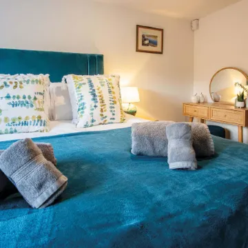 Anchor Well - 2 Bedroom Cottage - Ludchurch