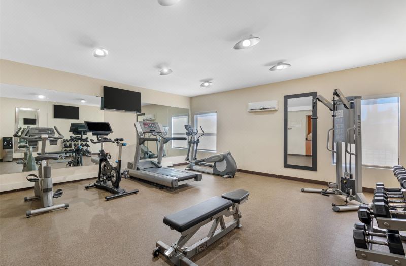Best Western Plus Fresno Airport Hotel photo 2