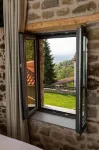 Kanalia Suites - Homestays
