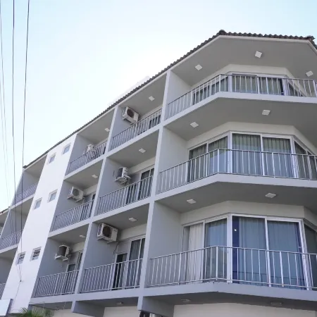 Marina's Palace Hotel