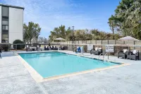 Hampton Inn Auburn - Gym