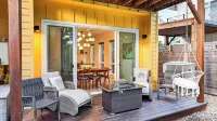 Govalle Glow by Avantstay East Austin Retreat Firepit Near Downtown + Nightlife - Country Houses