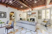 Lucca Heritage Retreat - 2-Star