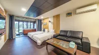 Yeongheungdo Grove Resort - 1-Star