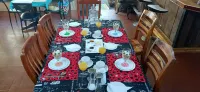 TePopo Gardens Rural Retreat - breakfast