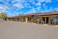 Econo Lodge Savannah Park Tamworth - Parkplatz
