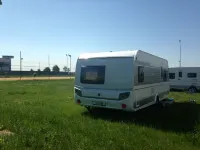ホテル アウレリア - 駐車場