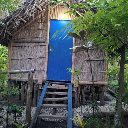 Tanna Chez Nous Bungalow & Tours