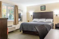 Rodeway Inn Lake George Outlets - 2-stjärniga