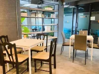 Modern Budget Hotel Hotel in zona Supermercato Tesco Lotus