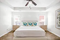 Spacious East Montgomery Home With Patio - Balkoner
