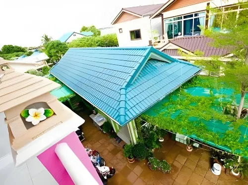 HappyLove1 - balcony