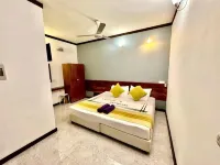 Seascape Retreats Dhigurah - 3-Star