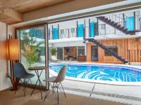 8Hotel Chigasaki - Pools