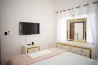 Luxurious Punta Cana House 3 Bedrooms, Shared Pool, BBQ - Pensions