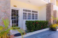 2-bedroom Gated Oasis with parking andPool - 3-Star